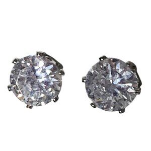 Elegant Round Cubic Zirconia Stud Earrings Silver Tone Posts Fashion Jewelry